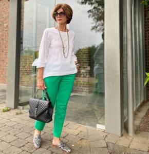 14 interesting ideas on how to dress beautifully in summer for women over 50 - 3