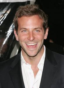 35 photos of Bradley Cooper&#39;s blue eyes that will make your heart beat faster - image2