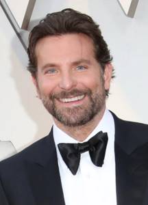 35 photos of Bradley Cooper&#39;s blue eyes that will make your heart beat faster - image35