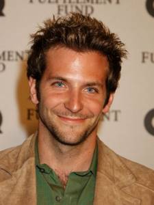 35 photos of Bradley Cooper&#39;s blue eyes that will make your heart beat faster - image8