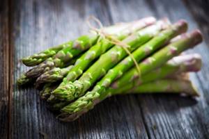 7 Nutritional Benefits of Asparagus During Pregnancy