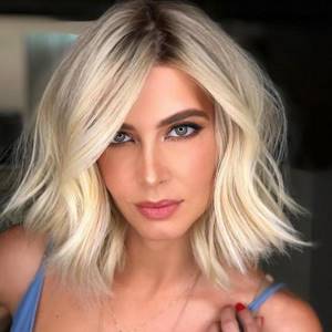 8 proven techniques for creating volume at the roots of your hair - 2