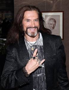 And this is what 51-year-old Nikita Dzhigurda looks like now. Over the years, the actor not only grew his hair long, but changed his style: he began wearing leather pants and massive rings with skulls 
