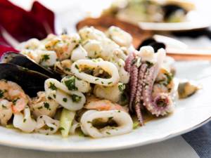 Ассорти из морепродуктов: рецепты, описание приготовления и список ингредиентов