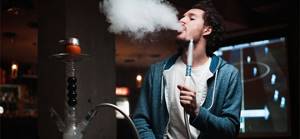 Thanks to these moments, you will learn how to properly smoke a hookah at home.