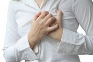 chest pain after menstruation