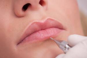 What happens to your lips - Permanent lip makeup