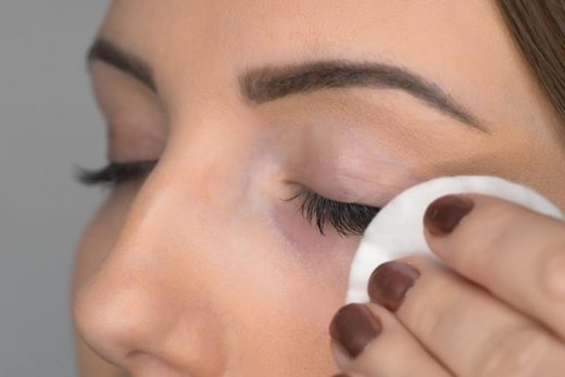 what is harmful and dangerous for eyelashes