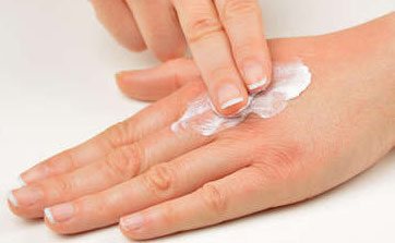 To eliminate dry skin, apply cream to your hands and leave until completely dry.