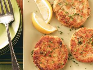 Dietary fish cutlets in the oven: delicious recipes