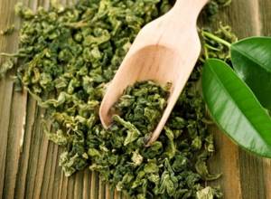 To treat blood vessels, green tea can be used as a tonic drink.