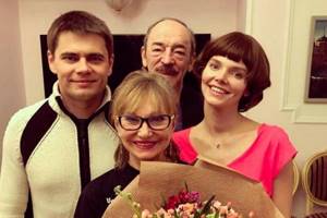 Elizaveta Boyarskaya with her parents and brother Sergei
