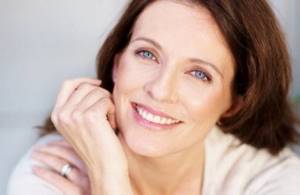 Natural look for women over 40