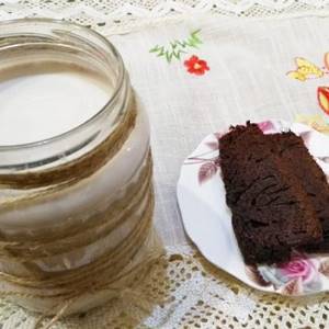 Date milk with cocoa - recipe with photo