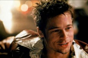 A year later, Brad Pitt played one of his most famous roles - Tyler Durden in the film adaptation of Fight Club. Despite the fact that the ending of the book predicted a certain ending, Durden, in his execution, managed to screw up the whole thing. 