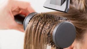 Ideal for short hair. How to use a hair dryer brush yourself 