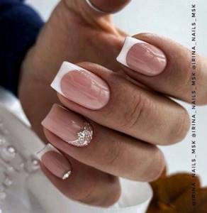 Amazing wedding manicure 2020-2021: top 12 design trends