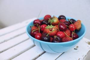 Как есть фрукты летом: 4 главных рекомендации от специалиста по питанию