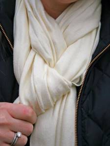 how to tie large scarves beautifully