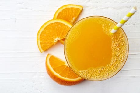 How to drink freshly squeezed orange juice