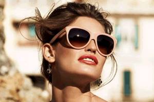 How to choose sunglasses for your hairstyle and hair color?