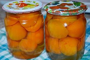 как приготовить компот из абрикосов