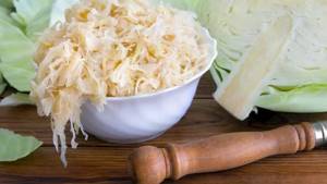 How to calculate how much salt is needed per 1 kg of cabbage for pickling