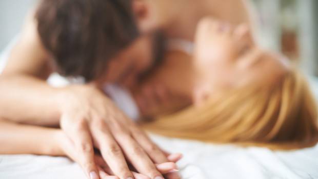 How to please your husband in bed: women&#39;s tricks, tips and tricks