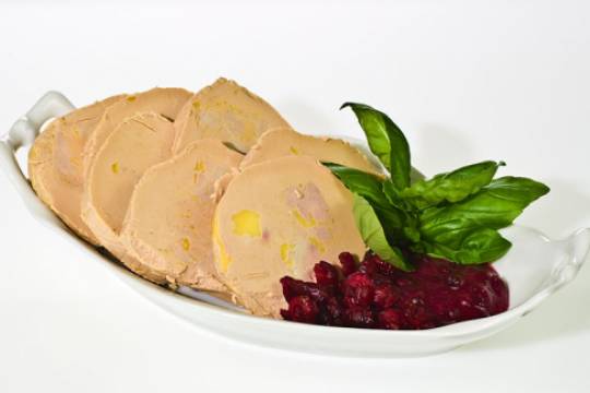 What kind of goose pate is really made from goose liver and what is included in the Glavproduct pate