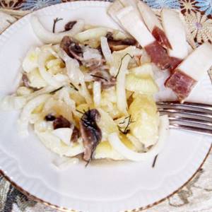 Potato “Minsk” salad with mushrooms and sauerkraut - recipe with photo