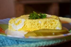 Classic recipe for the dish “Omelette in a Multicooker”