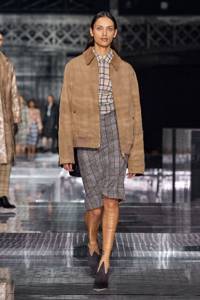 Checkered skirt for the office for autumn 2020