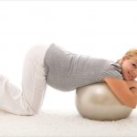 Knee-elbow position during pregnancy