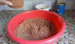 Cookie crumbs with cocoa powder