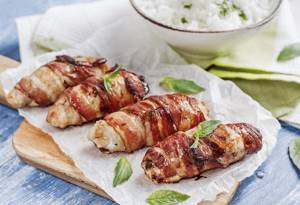 Chicken rolls wrapped in bacon
