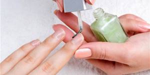 Therapeutic nail polish after gel polish