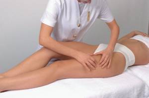Lymphatic drainage foot massage at home