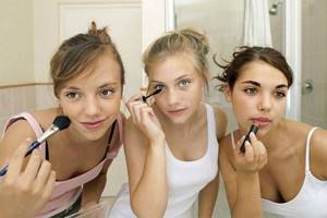 Makeup for school 14 years old step by step. Peculiarities 