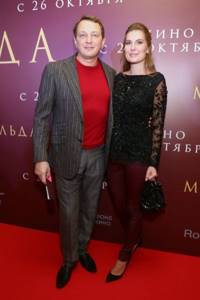 Marat Basharov divorced his wife