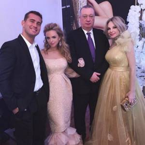 Milana believes that Kerzhakov married her only because of her influential father