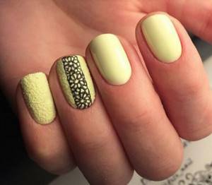 Fashionable yellow manicure 2020: new items, photos