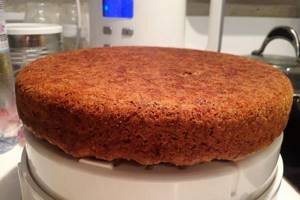 Carrot cake in a slow cooker - recipes