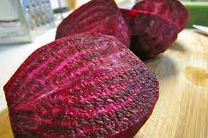 Is it possible to eat raw beets?