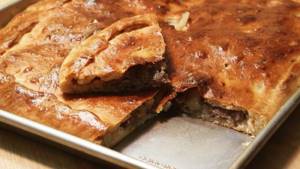 Kefir meat pie with minced meat: recipes