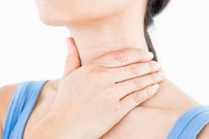 Causes of hoarse voice in an adult
