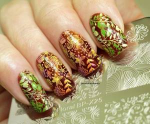 Autumn manicure 2020 with stamping - photo