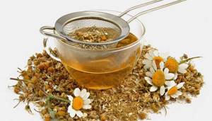 Chamomile decoction for natural coloring of blonde hair