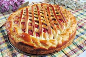 Pastry pie with jam recipe with photo - 1000.menu