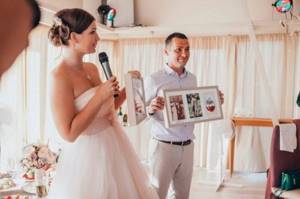 Original wedding gift for newlyweds from sister