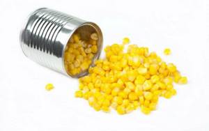 The benefits and harms of canned corn, how many calories, recipes
